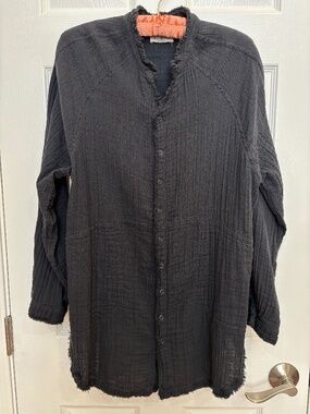 NATURAL LIFE - Laid Back Tunic in Charcoal - Size Small